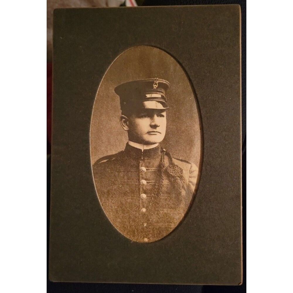 1906 Military Soldier  Handsome Antique Vintage Cabinet Card  PHOTO- Fred Martin